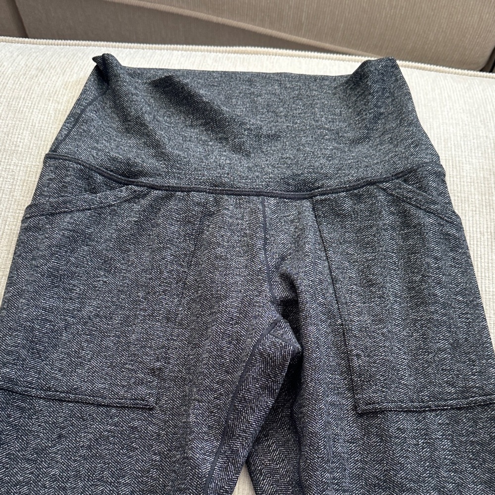 Prana Textured Black and Gray Leggings
